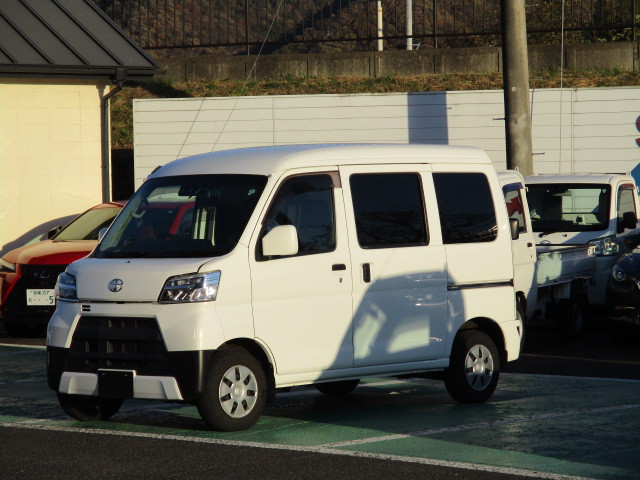 トヨタ ピクシスバン EBD-S331M 4WD