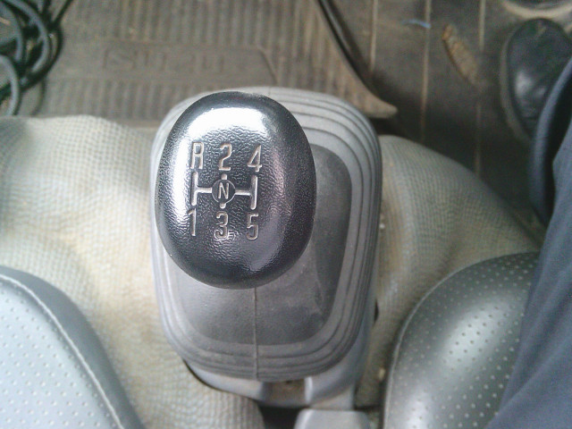 いすゞ エルフ TPG-NKS85AN(4WD)の写真42