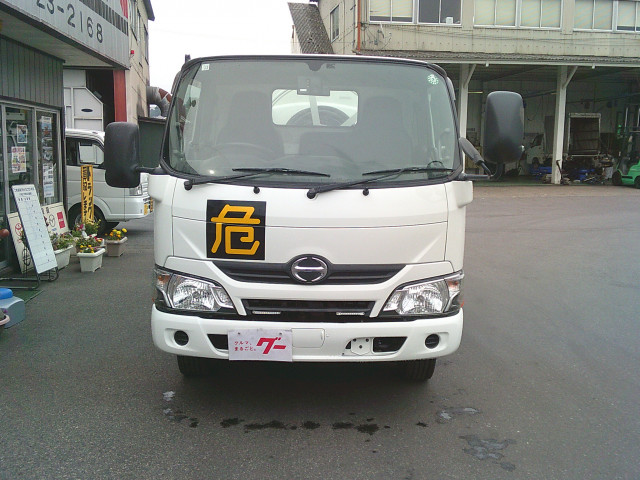 日野 デュトロ TKG-XZU675M(4WD)の写真2