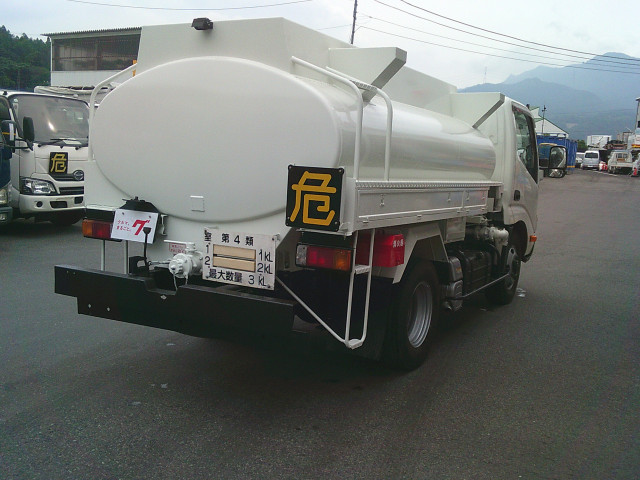 日野 デュトロ TKG-XZU675M(4WD)の写真4