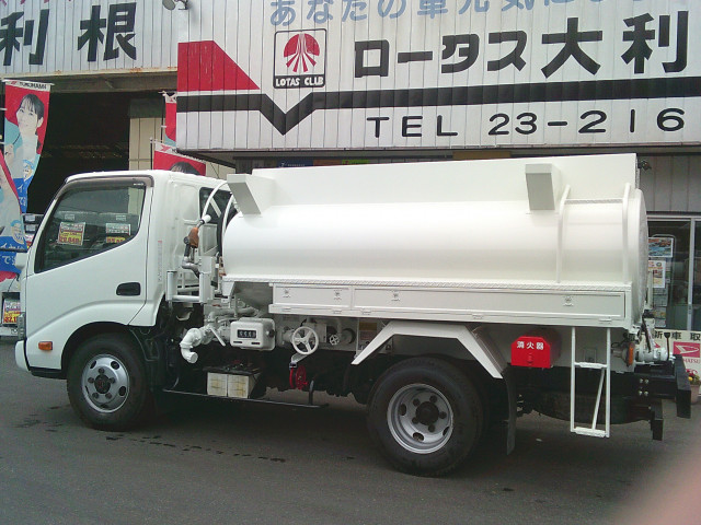 日野 デュトロ TKG-XZU675M(4WD)の写真7
