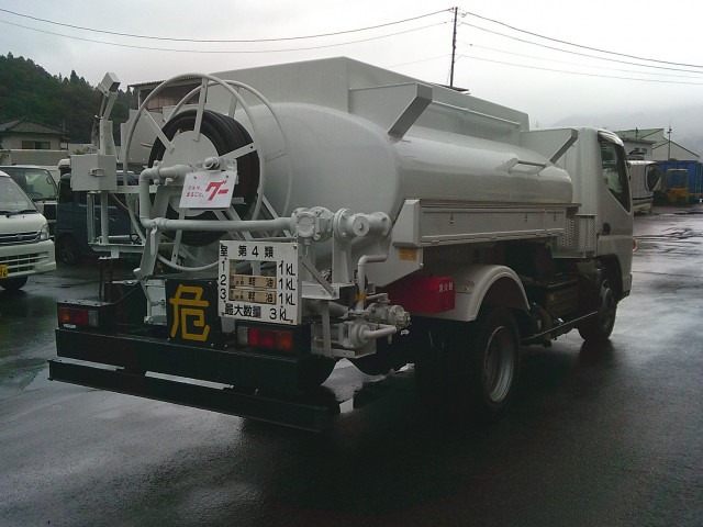 三菱 キャンター TPG-FGA50(4WD)の写真4