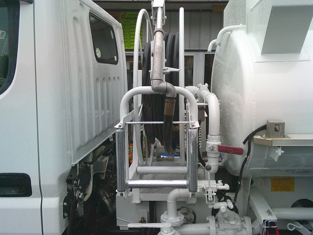 三菱 キャンター TPG-FGA50(4WD)の写真17