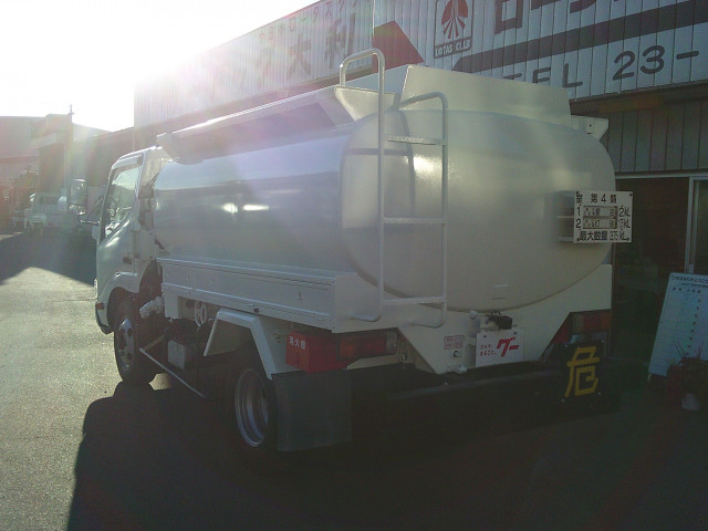 日野 デュトロ TKG-XZU675M(4WD)の写真3