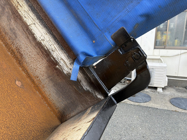 いすゞ ギガ 2PG-CXZ77CT(6x4)の写真10