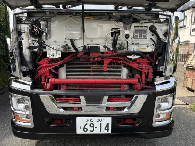 いすゞ ギガ 2PG-CXZ77CT(6x4)の写真15