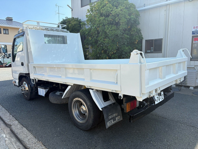 いすゞ エルフ TPG-NJR85AD(2WD)の写真3