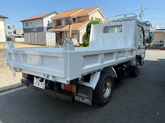 いすゞ エルフ TPG-NJR85AD(2WD)の写真4