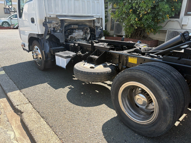 いすゞ エルフ TPG-NJR85AD(2WD)の写真23