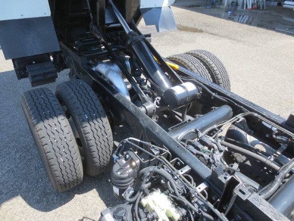 三菱 キャンター 2RG-FBA60(2WD)の写真13