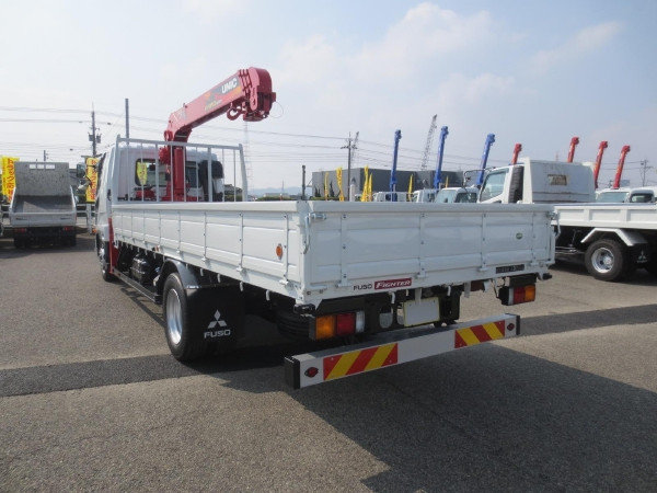 三菱 ファイター 2KG-FK62F(2WD)の写真5
