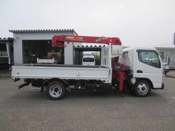 三菱 キャンター 2PG-FK62F(2WD)の写真8