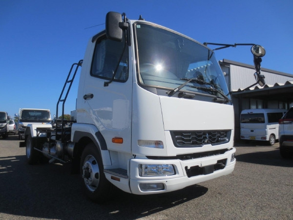三菱 ファイター 2KG-FK72F(2WD)の写真2