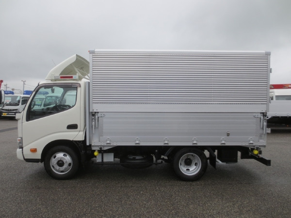 日野 デュトロ 2RG-XZU605M(2WD)の写真9