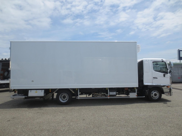 日野 レンジャー 2KG-FD2ABG(2WD)の写真8