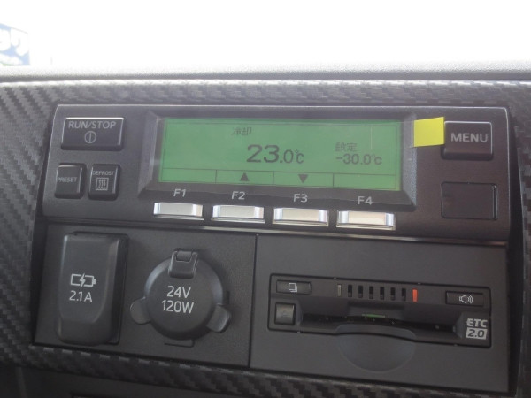 日野 レンジャー 2KG-FD2ABG(2WD)の写真16