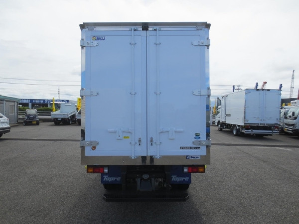 三菱 キャンター 2RG-FBAV0(2WD)の写真7