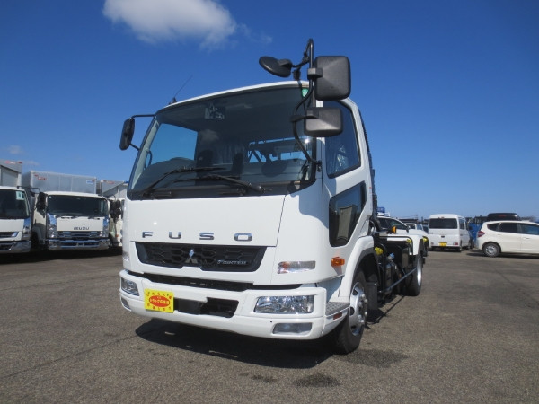 三菱 ファイター 2KG-FK72F 2WD