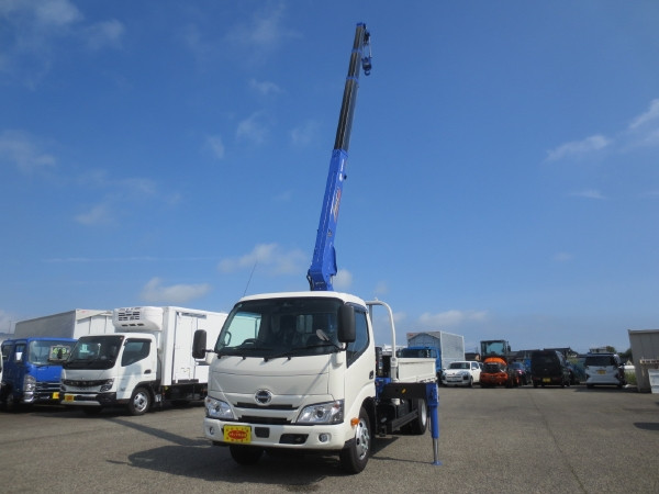 日野 デュトロ 2KG-XZU650M(2WD)の写真1
