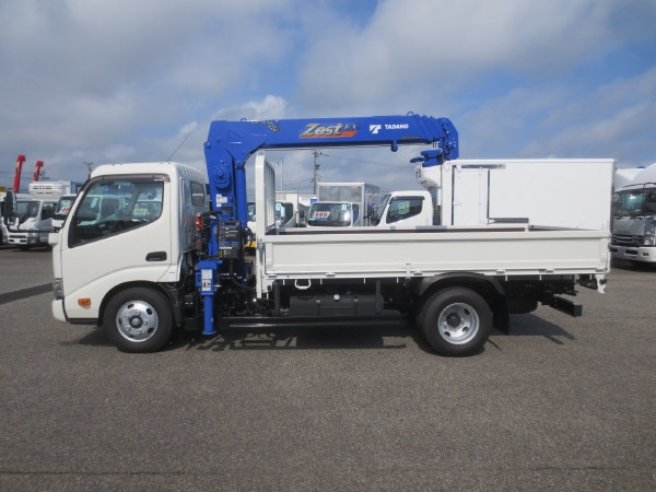 日野 デュトロ 2KG-XZU650M(2WD)の写真9