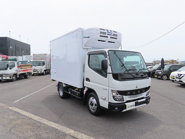 三菱 キャンター 2RG-FBAV0の写真2