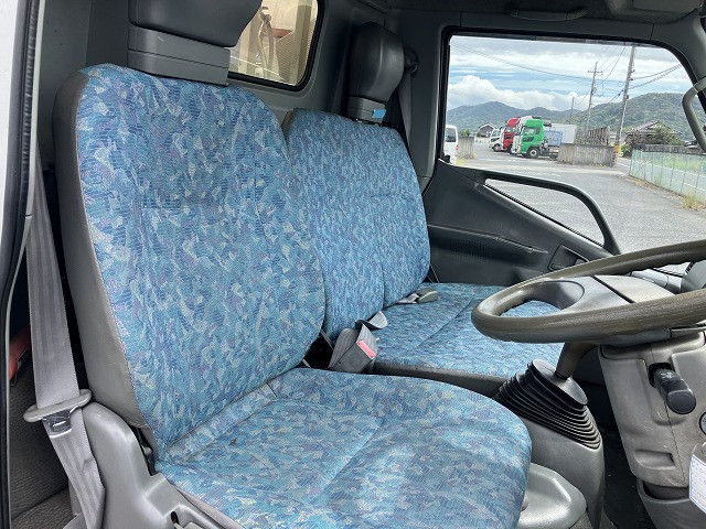 三菱 キャンター KK-FE6EE(2WD)の写真22
