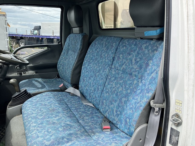 三菱 キャンター KK-FE6EE(2WD)の写真23