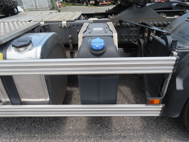 ボルボ FH トラクター 2KG-4K2TEA1(2WD)の写真27