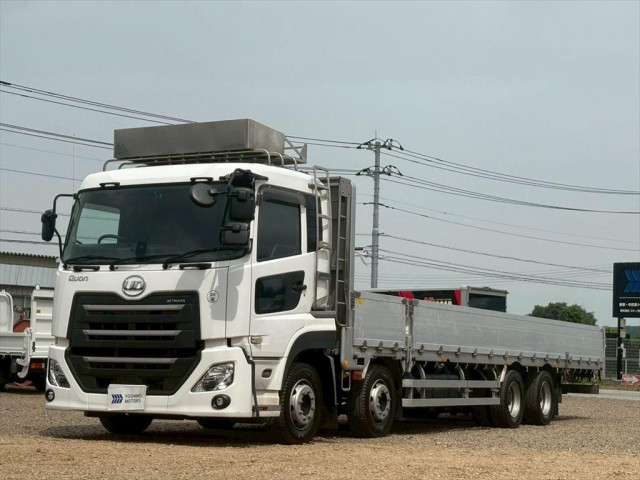 UD クオン 2PG-CG5CA 8x4