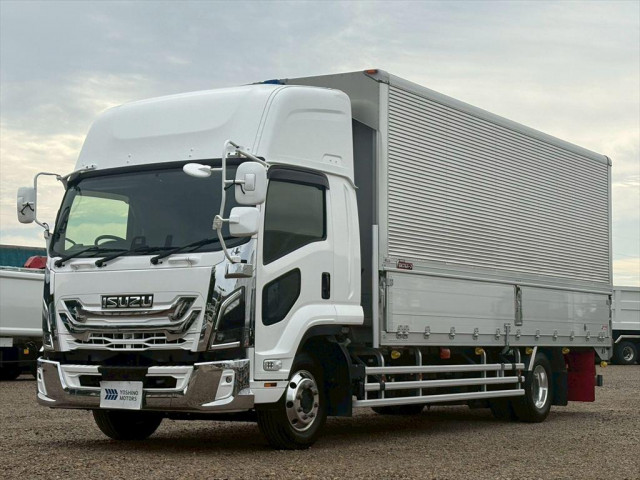 いすゞ フォワード 2RG-FTR90V4 2WD