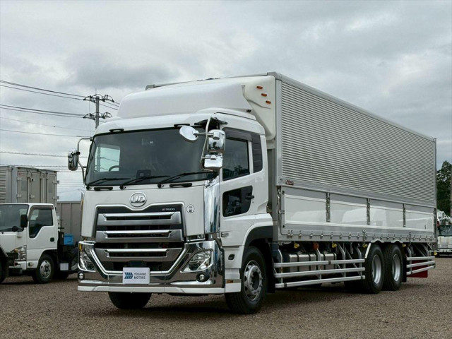 ＵＤ クオン 2PG-CD4FA 6x2