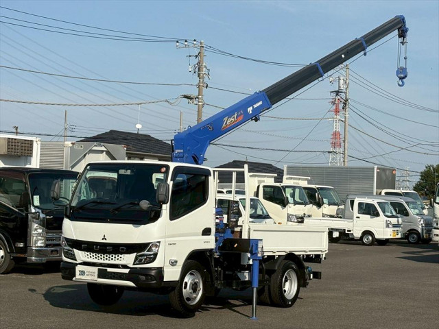 三菱 キャンター 2RG-FEAV0 2WD