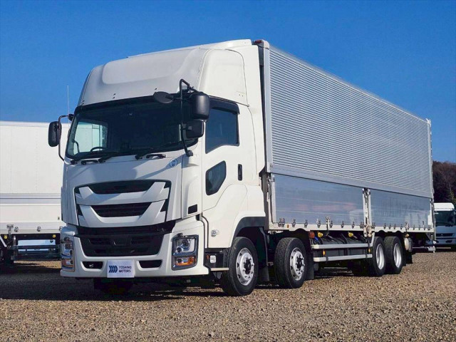 いすゞ ギガ 2PG-CYJ77C 8x4