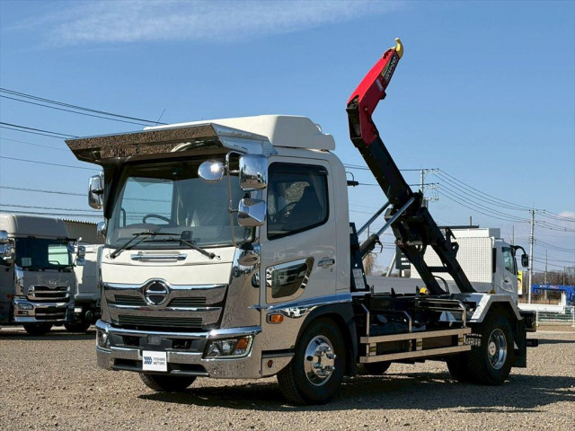 日野 レンジャー 2KG-FC2ABA 2WD