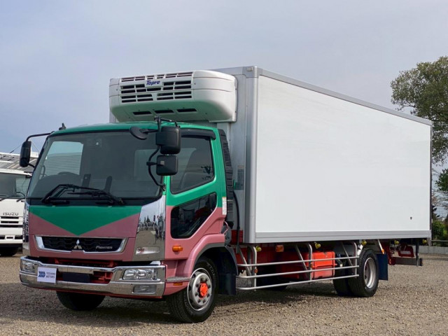 三菱 ファイター 2KG-FK72FY 2WD