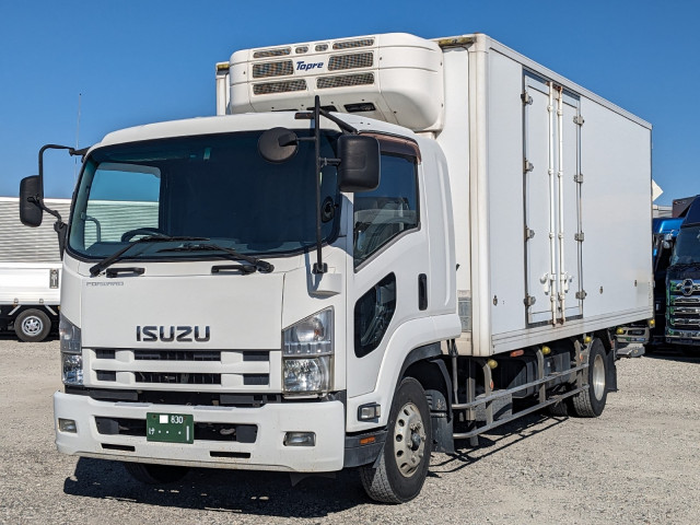 フォワード 冷蔵・冷凍車