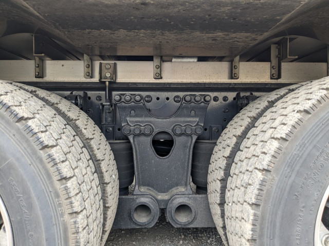 日野 プロフィア 2DG-FW1AHC(2WD)の写真24