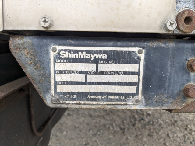 いすゞ フォワード TKG-FRR90S2(2WD)の写真9