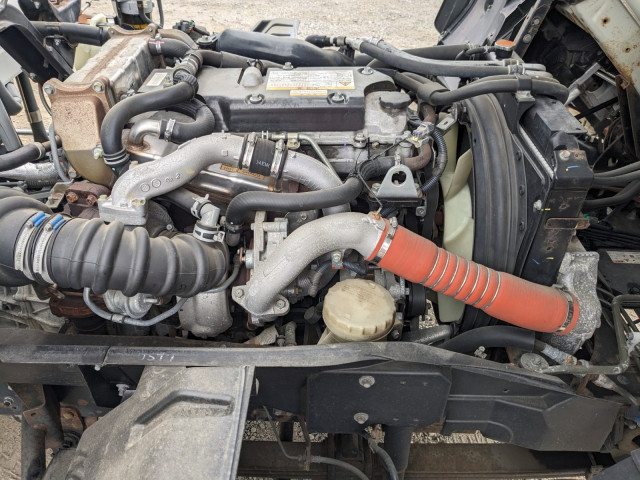 いすゞ フォワード TKG-FRR90S2(2WD)の写真28