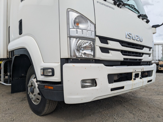 いすゞ フォワード TKG-FRR90S2(2WD)の写真50