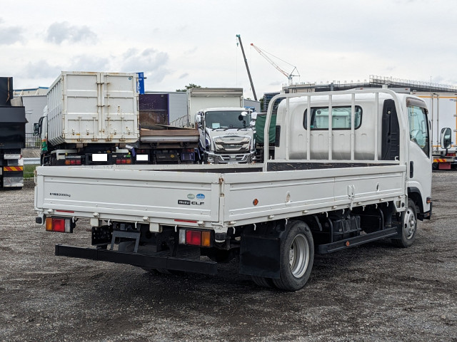 いすゞ エルフ TPG-NNR85AR(2WD)の写真4