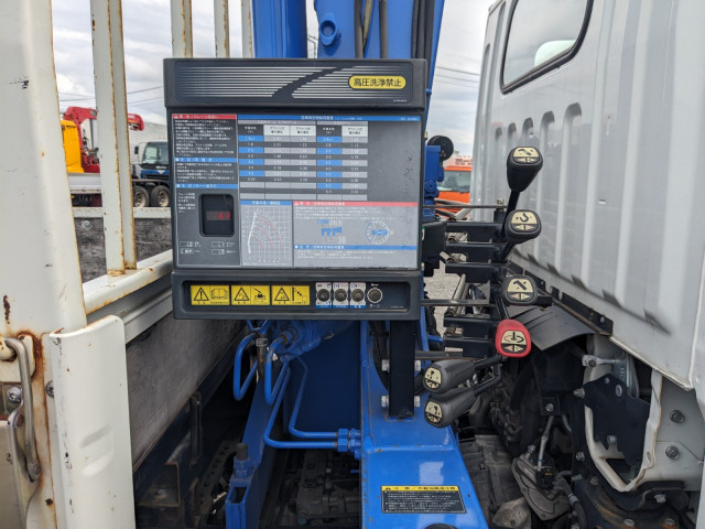三菱 キャンター TPG-FEA50(2WD)の写真24