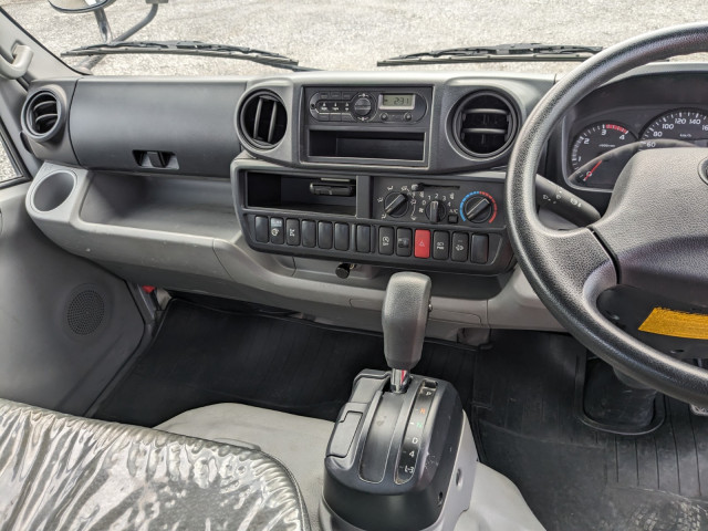 日野 デュトロ TPG-XZU650M(2WD)の写真6