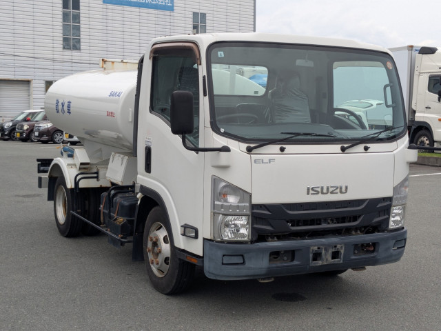 いすゞ エルフ TPG-NPR85N(2WD)の写真2