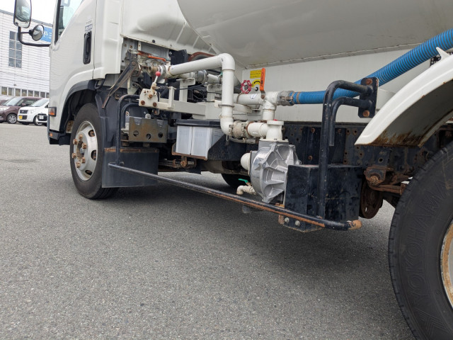 いすゞ エルフ TPG-NPR85N(2WD)の写真15