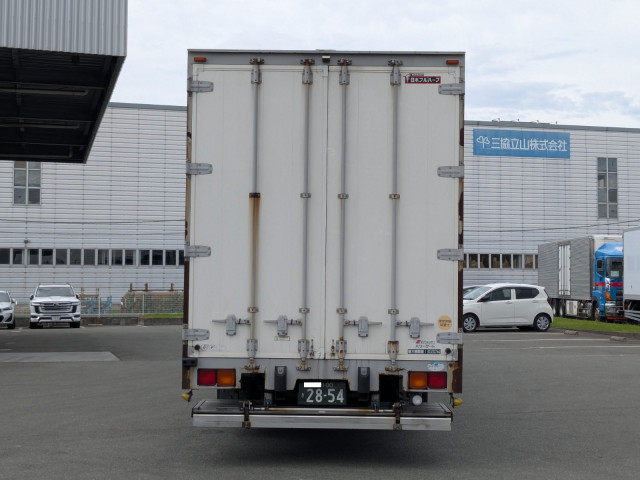 ＵＤ クオン QKG-CG5ZA(8x4)の写真7