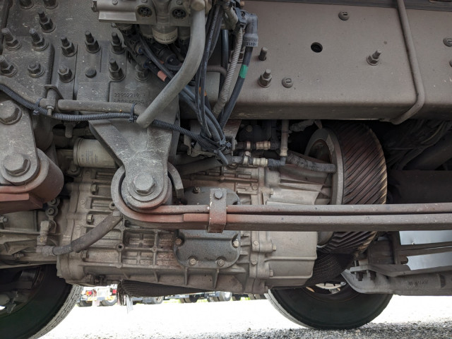 UD クオン 2PG-CG5CA(8x4)の写真16