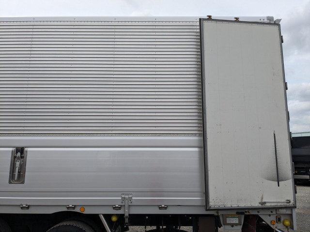 UD クオン 2PG-CG5CA(8x4)の写真30