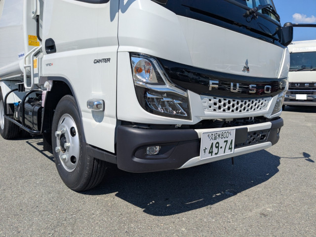 三菱 キャンター 2RG-FEAV0(2WD)の写真25