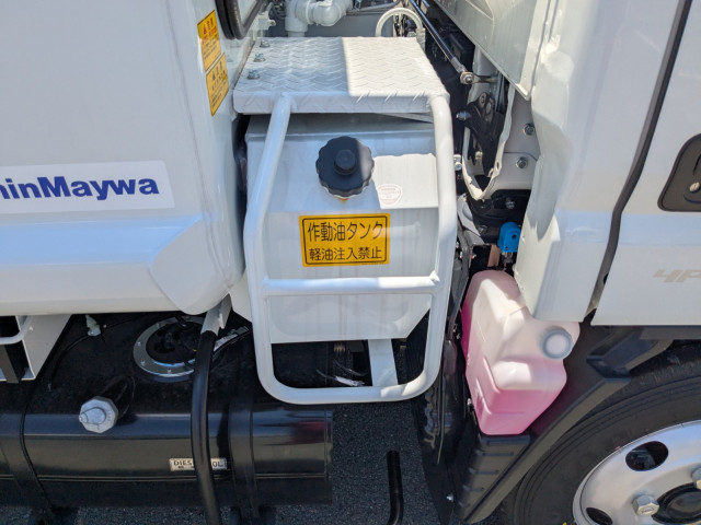 三菱 キャンター 2RG-FEAV0(2WD)の写真22